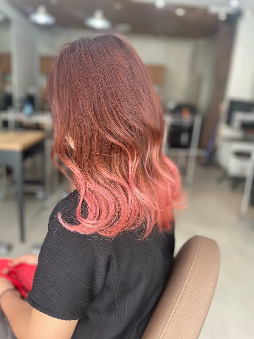 ミディアム ヘアカラー 横山 奈央のヘアスタイル