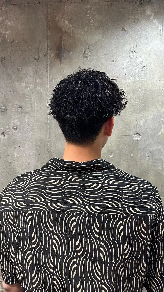 ショート パーマ メンズ メンズパーマ 波巻きパーマ メンズ専門 Ryukiのヘアスタイル