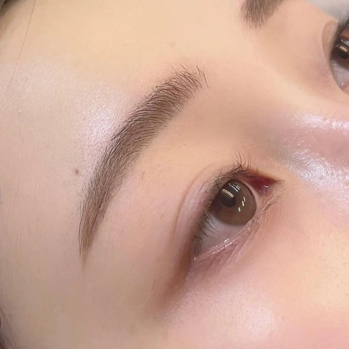 アイブロウ BeckyLash 広瀬のマツエク・マツパデザイン