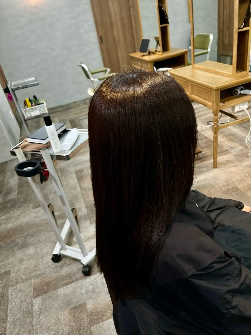 ロング ヘアカラー 縮毛矯正⚡️カラー いいじまのヘアスタイル
