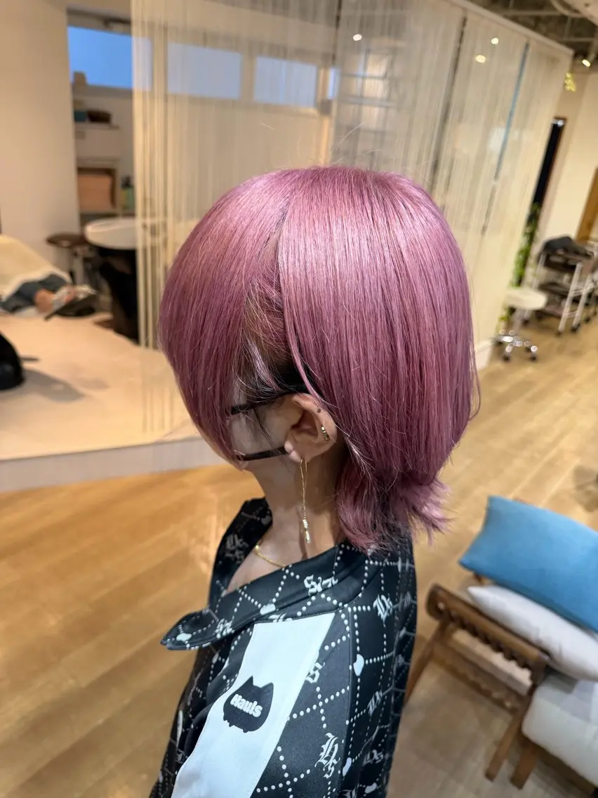 ショート ヘアカラー RENA｜透明感 カラー×癒しスパのヘアスタイル