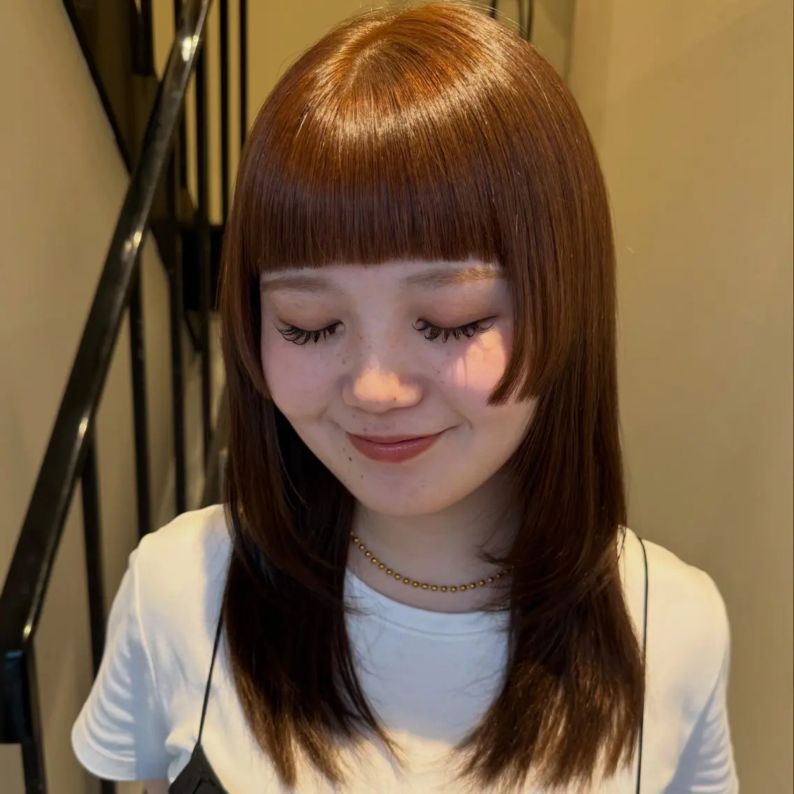 セミロング カラー オン眉 カット ヘアカラー トリートメント 中村 彩音のヘアスタイル
