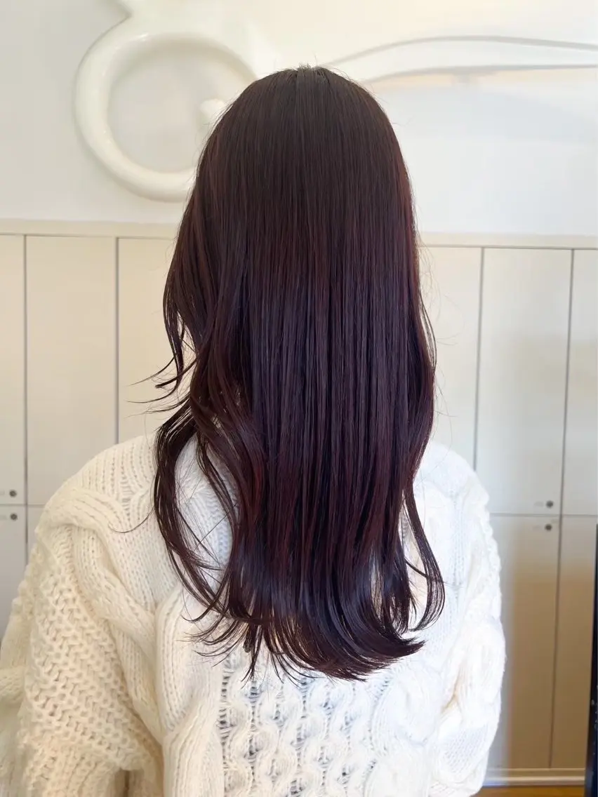 ロング カラー 中村 彩奈のヘアスタイル