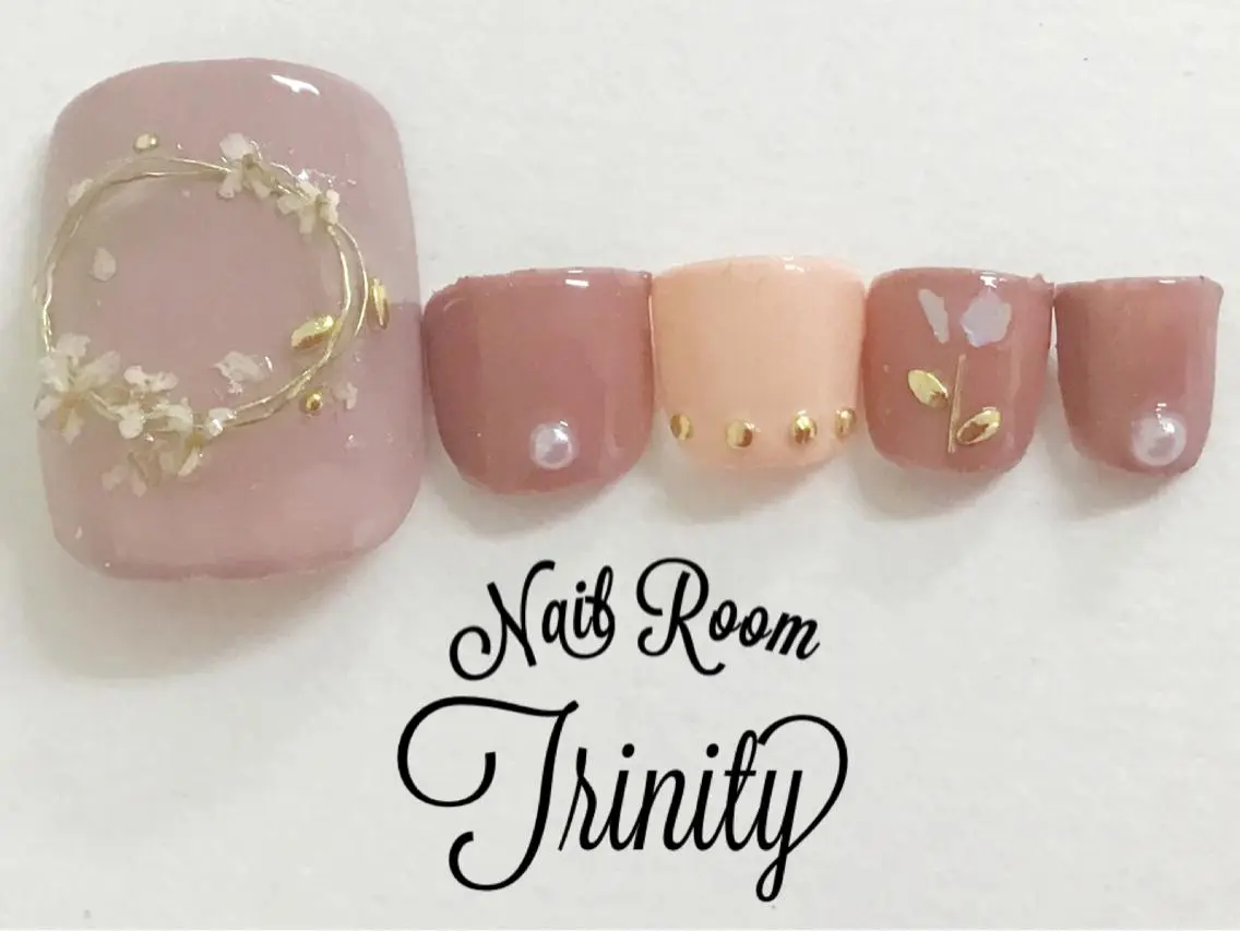 ネイル Trinity staffのネイルデザイン
