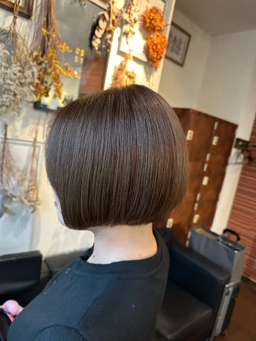 ショート カラー ボブ カット ヘアカラー 💜推しインナー カラー/菊池柊真💜のヘアスタイル