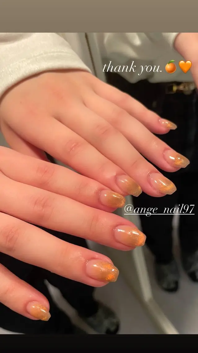 ネイル チークネイル フレンチネイル マグネットネイル マグネットフレンチ オレンジ ハンドネイル Nail salon 🎀Angeのネイルデザイン