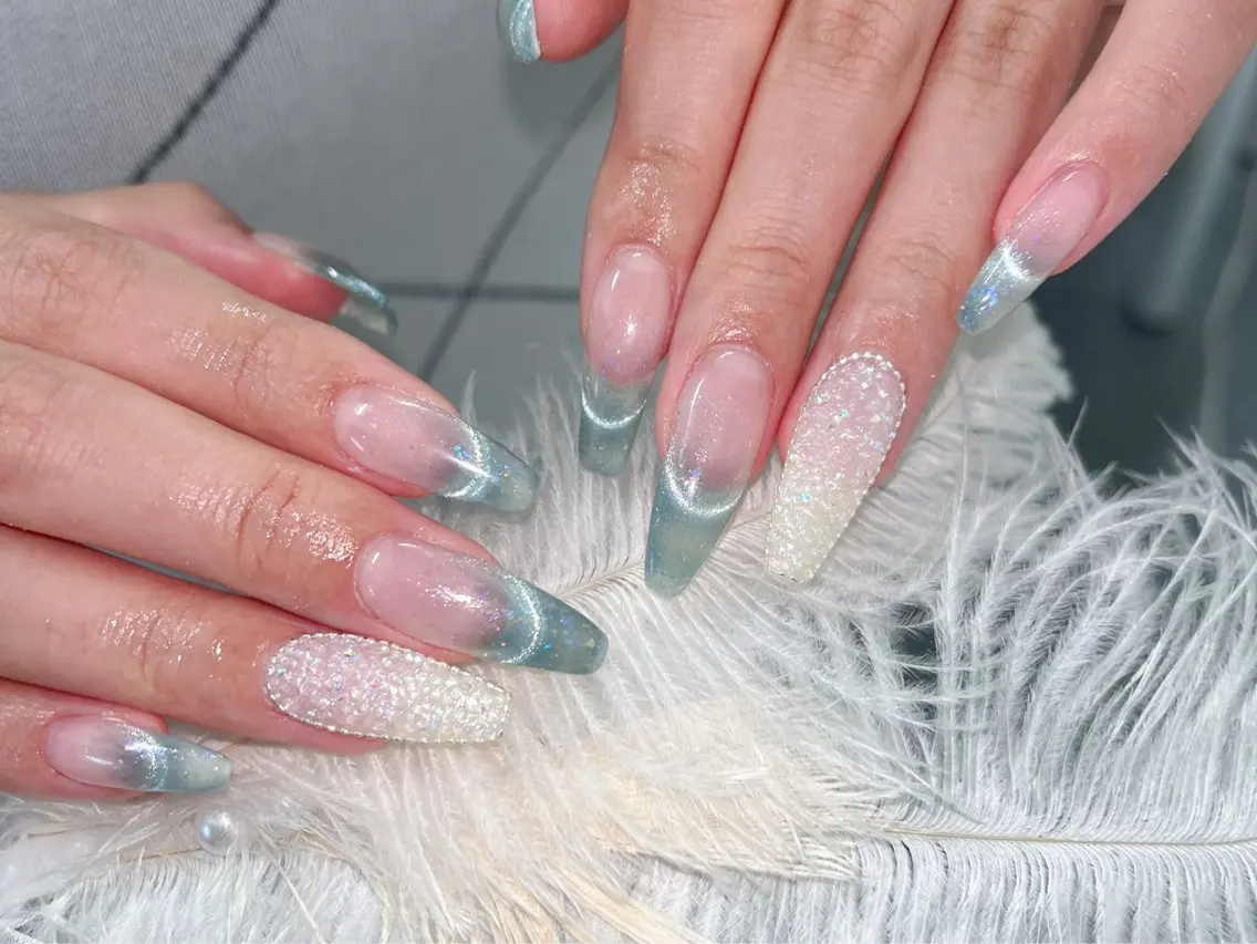 ネイル Glow Nail スカルプ専門店のネイルデザイン