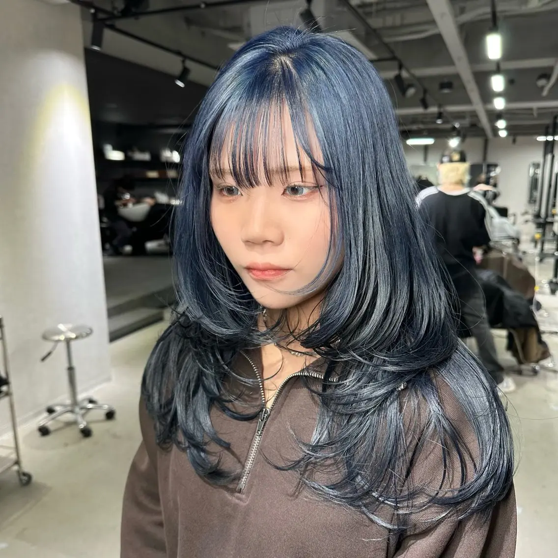 セミロング ケアカラー ボブ 髪質改善 レイヤーカット トリートメント カット ヘアカラー トリートメント 心斎橋 韓国レイヤ ー指名No.1renのヘアスタイル