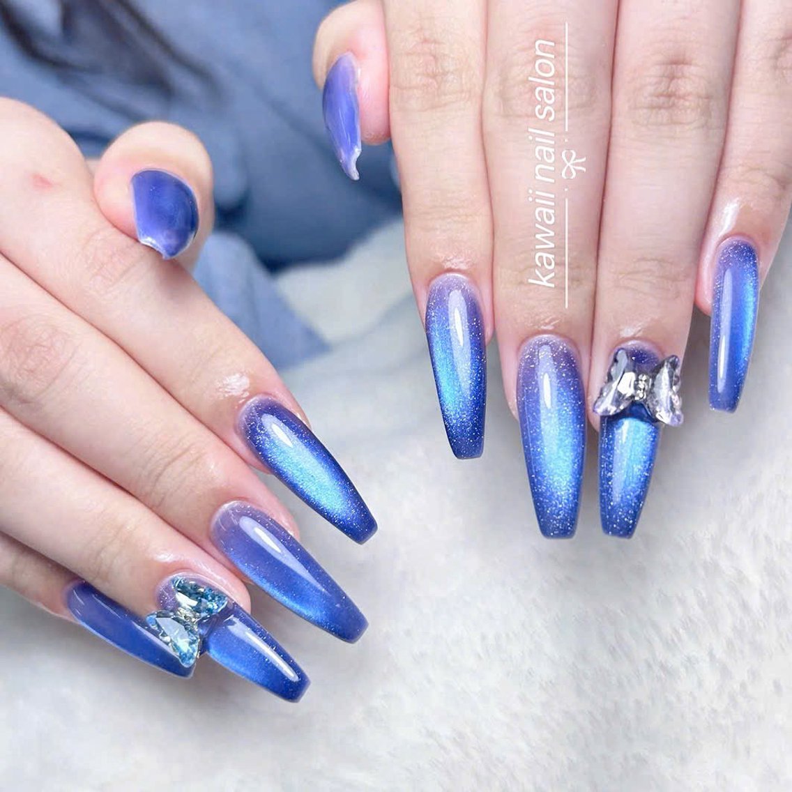 ネイル アニマル柄 長さ出し フレンチネイル グラデーション キラキラネイル Kawaii Nail Salonのネイルデザイン