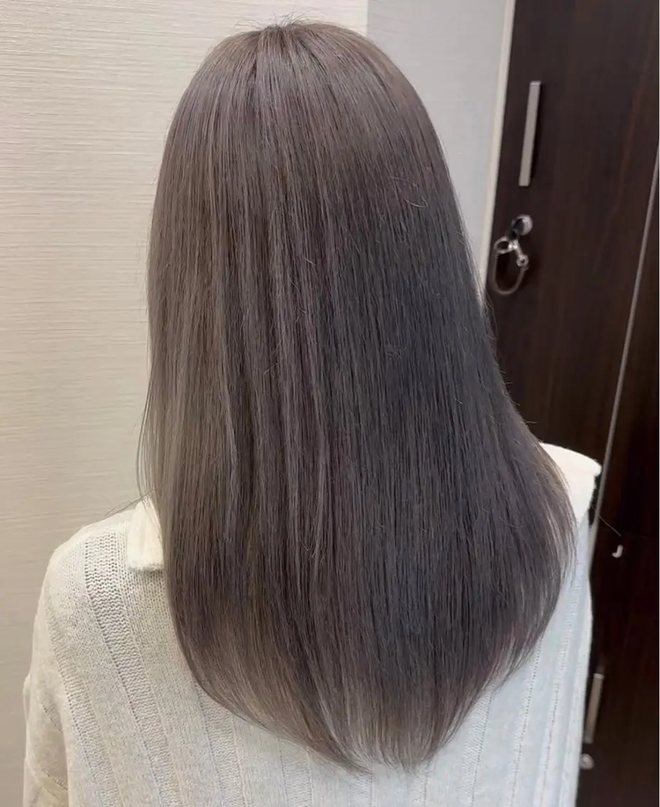 ロング カラー 🐾 脱白髪染め 篠崎🐾のヘアスタイル