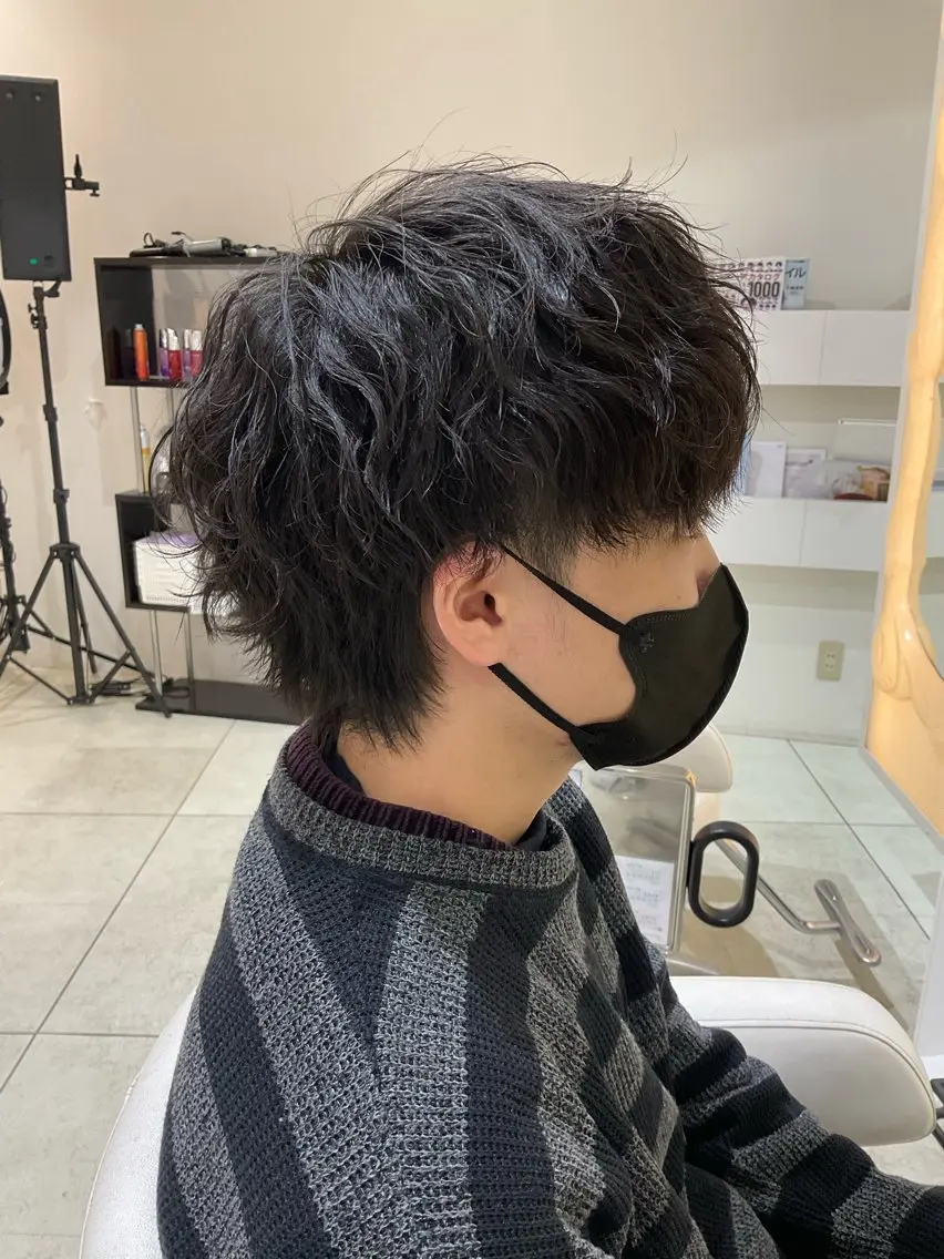 パーマ メンズ 波巻きパーマ 稲村 直也のヘアスタイル