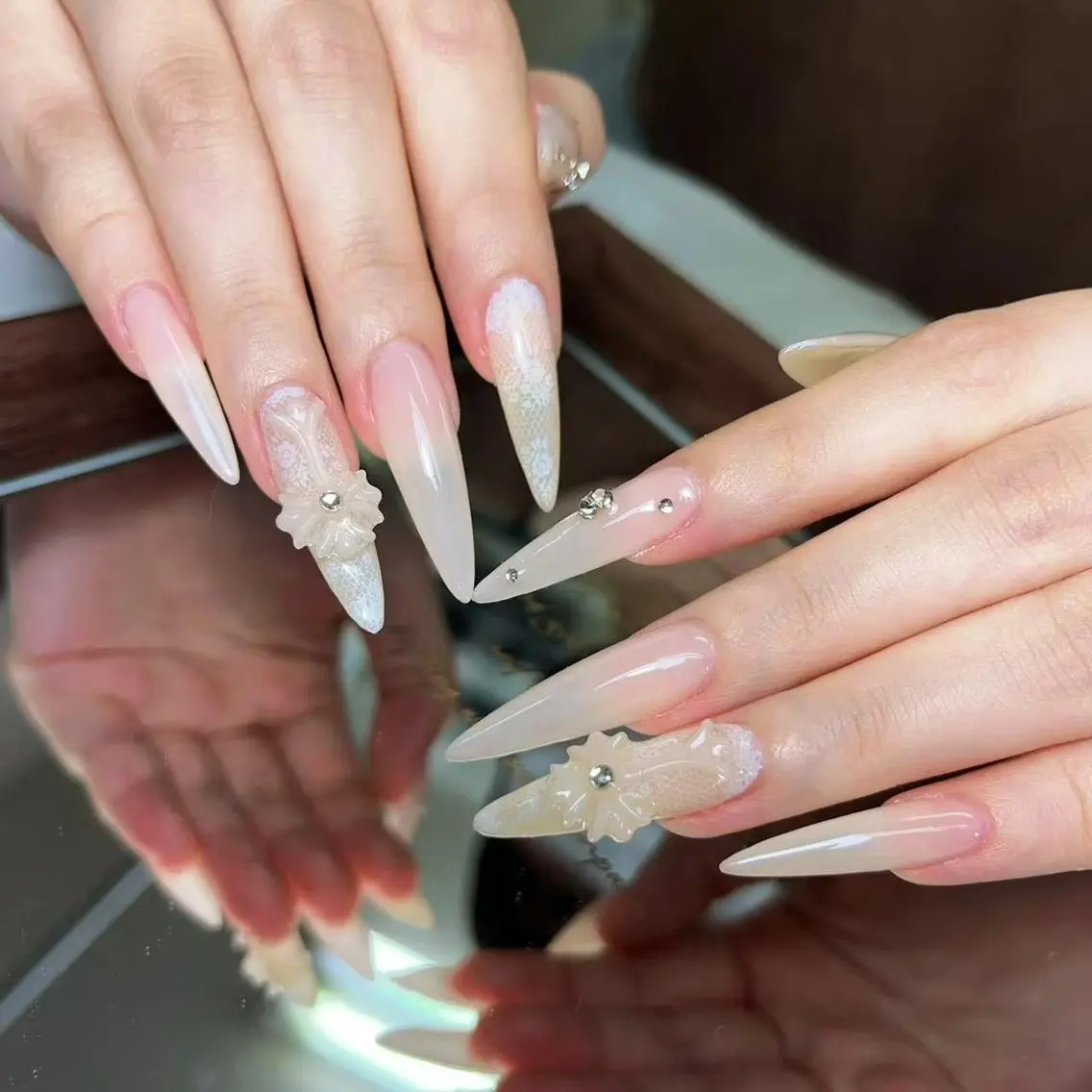 ネイル ハンドネイル ハンドケア BuBu Nail渋谷道玄坂のネイルデザイン