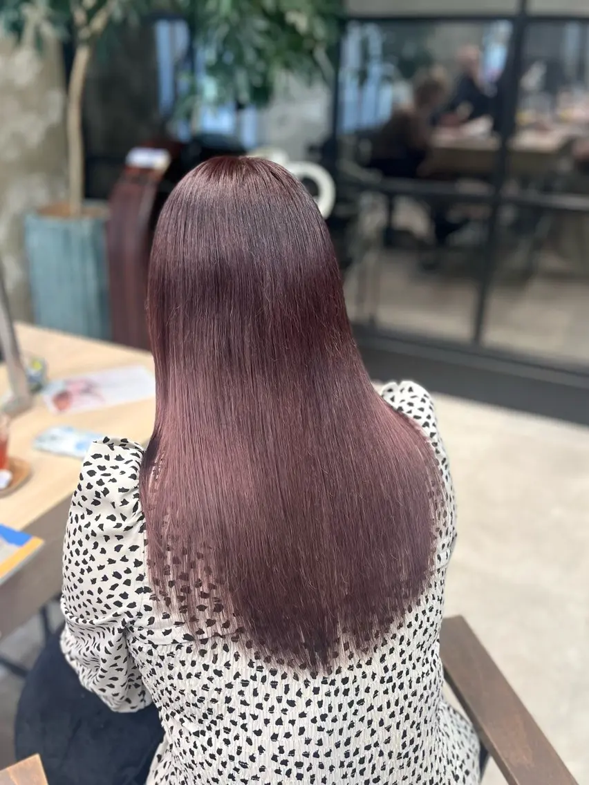 ロング カラー ブリーチ 透明感カラー ラベンダーカラー ブリーチなしカラー 寒色 ♡ レイヤー ┊︎miyuのヘアスタイル