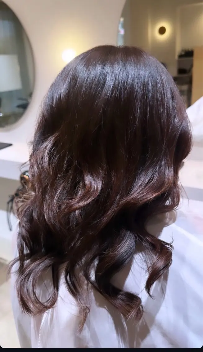 セミロング 川幡 佳央のヘアスタイル