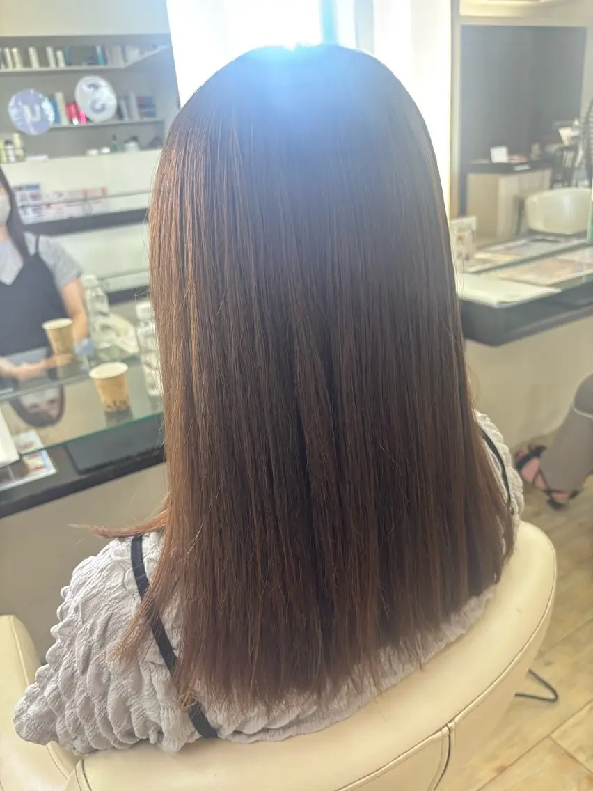 ロング カット ルプラボウ 石黒よう子のヘアスタイル