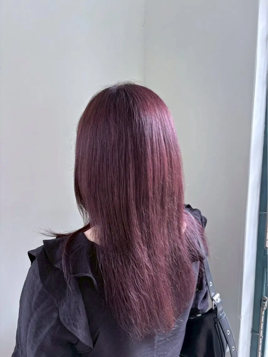 セミロング ヘアカラー 古川 心のヘアスタイル