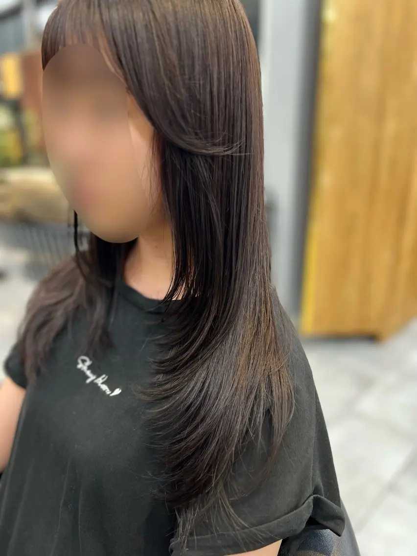 セミロング 佐藤 慧のヘアスタイル