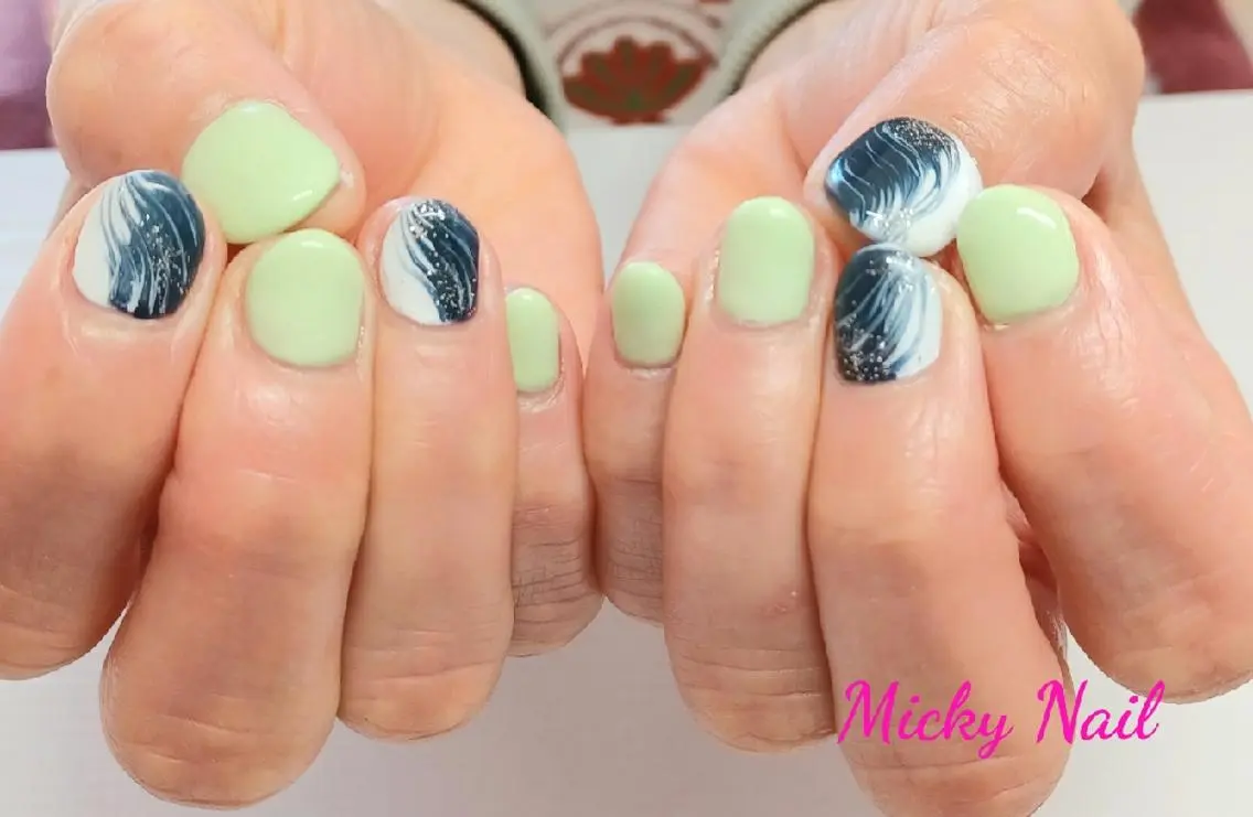 ネイル グリーン ネイビー パステルネイル 春ネイル Micky nail chikushinoのその他イメージ