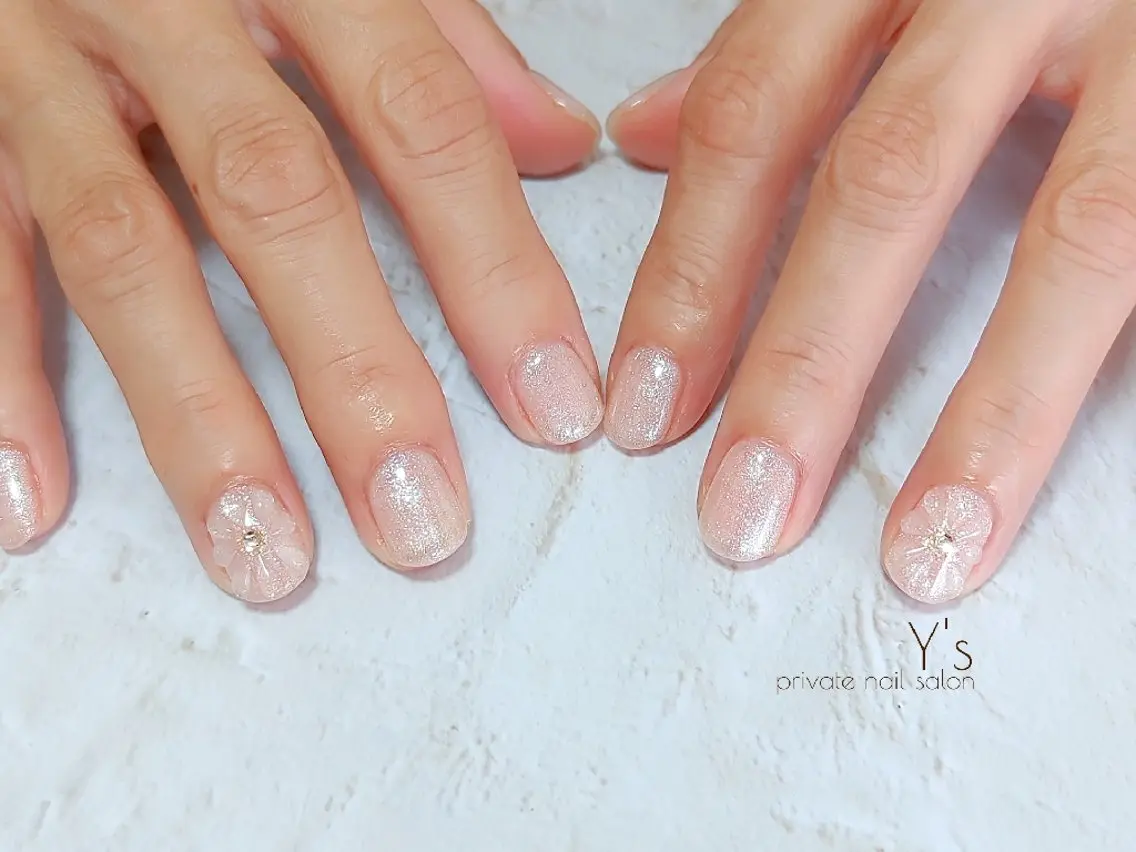 ネイル ハンドネイル YUMI NAGAI  のネイルデザイン