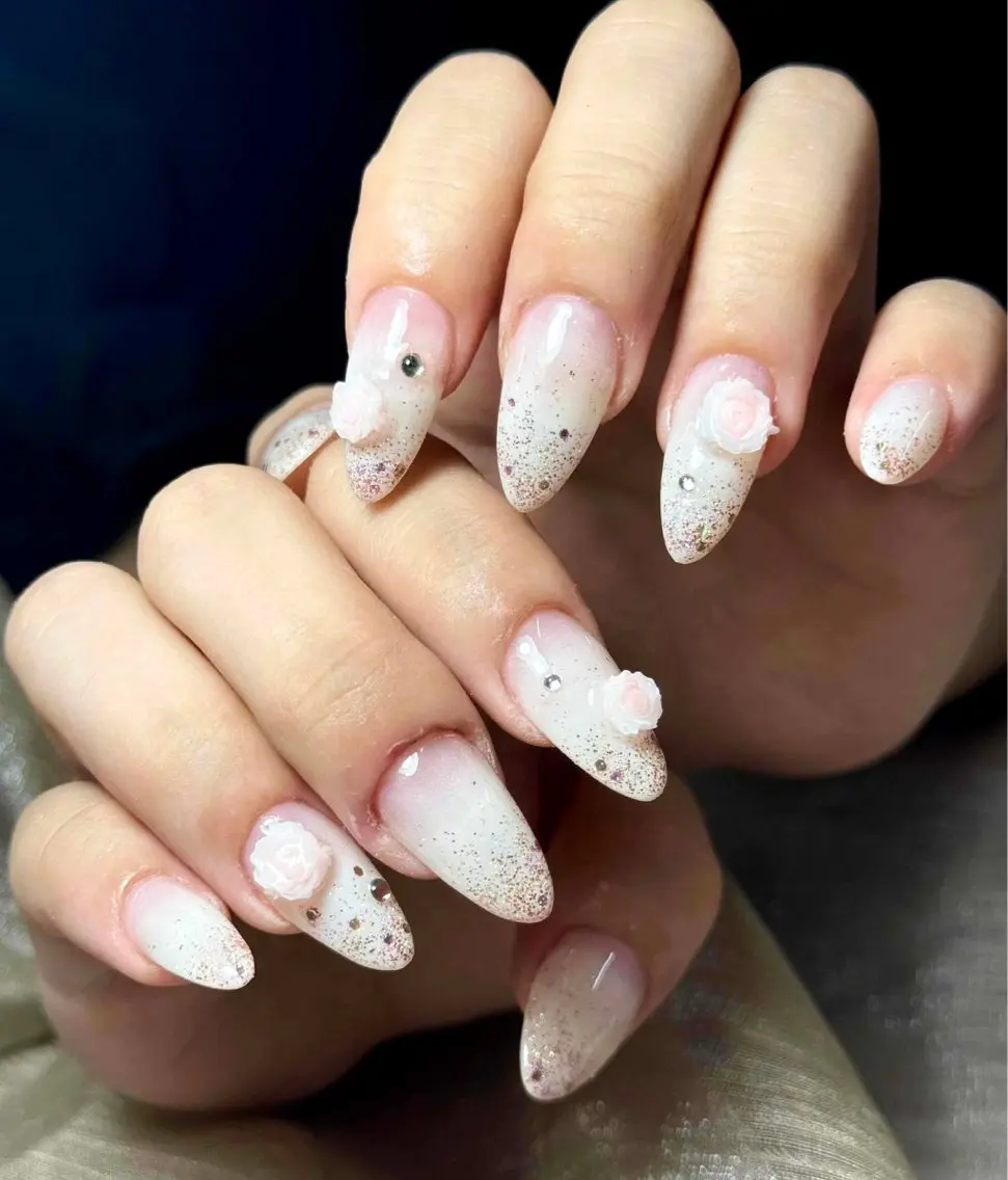 ネイル オーロラネイル ブルー チークネイル 長さ出し フットネイル ハンドネイル Kaori ちゃんのネイルデザイン