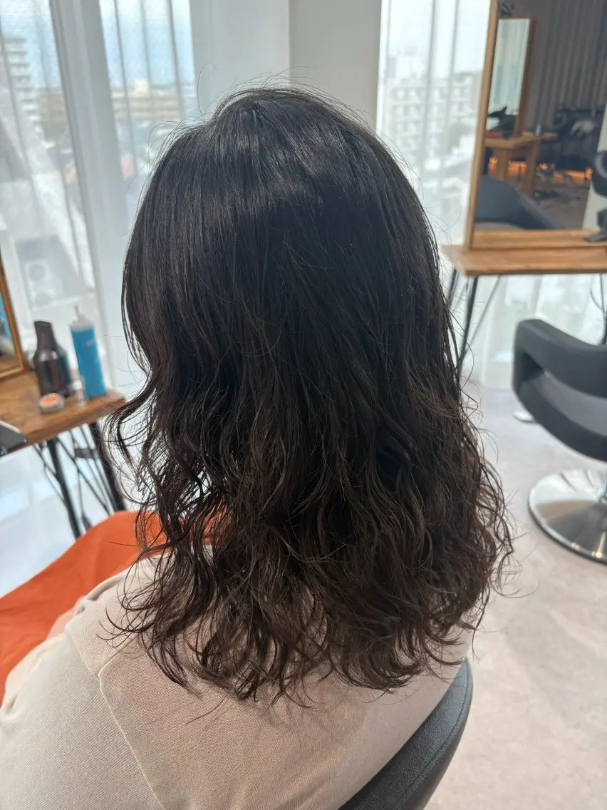 セミロング パーマ カット パーマ aina / n.w.hのヘアスタイル