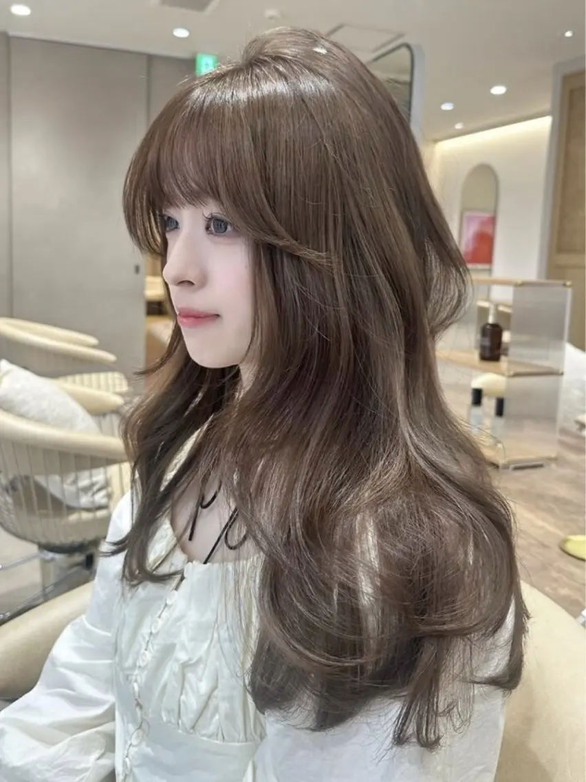 ロング 髪質改善 レイヤーカット 韓国🇰🇷レイヤー 似合わせ顔まわりのヘアスタイル