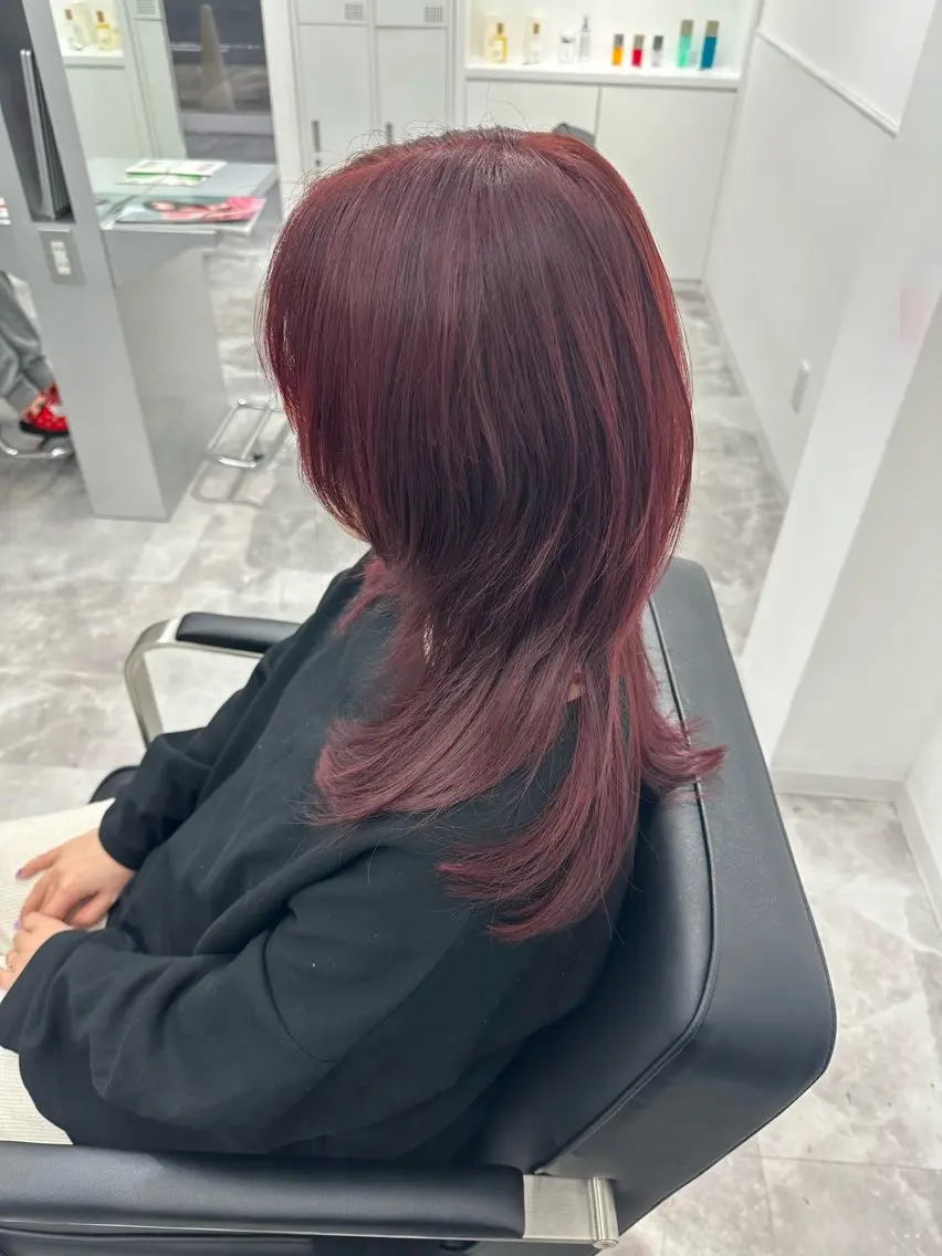 ロング カラー ブリーチ ダブルカラー ブリーチなしカラー レッドカラー ヘアカラー トリートメント 💜髪質改善推し💜 Sein.せりのヘアスタイル