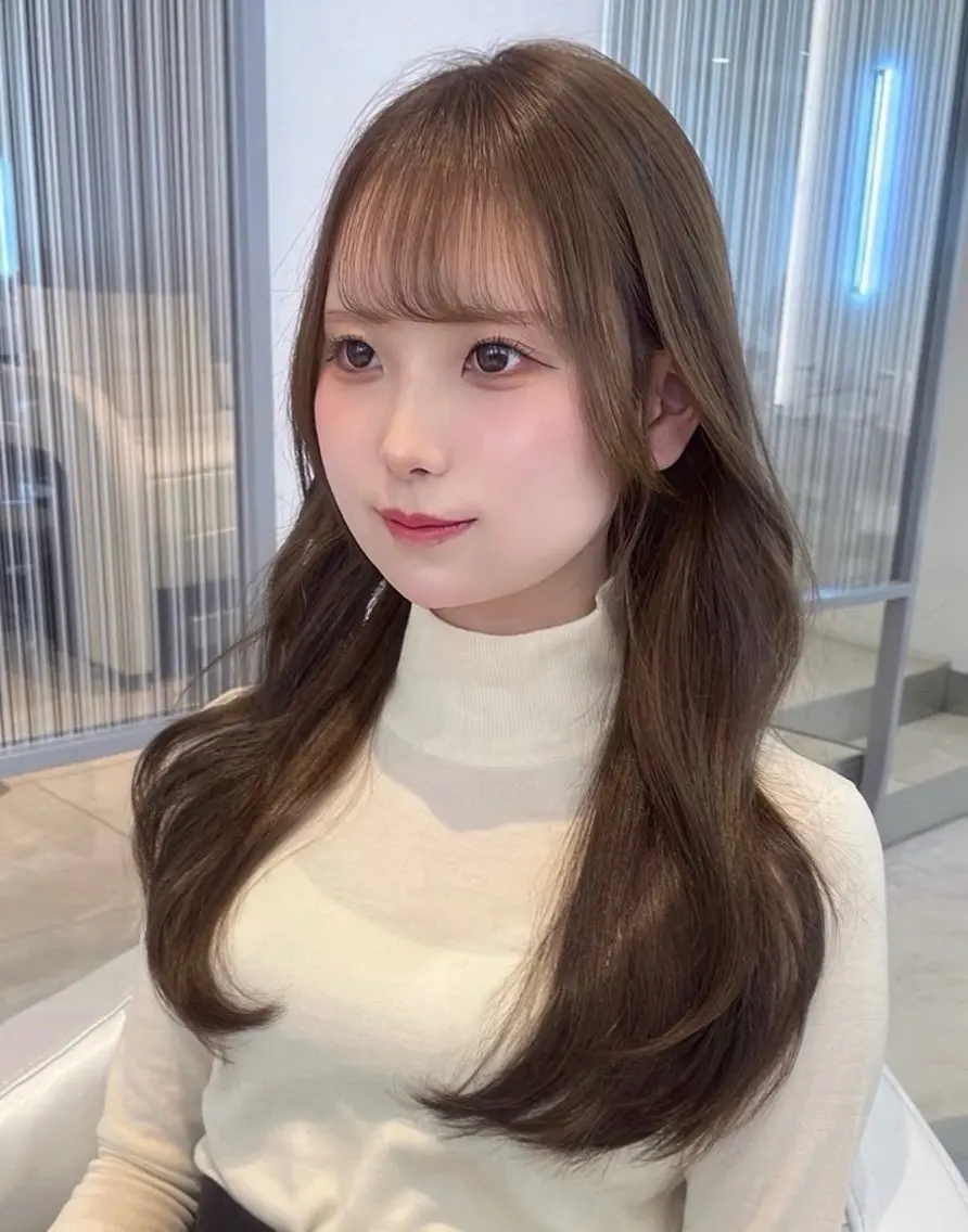 ロング カラー ベージュカラー ブリーチ 透明感カラー ダブルカラー ミルキーベージュ カット ヘアカラー トリートメント 石川 裕将のヘアスタイル