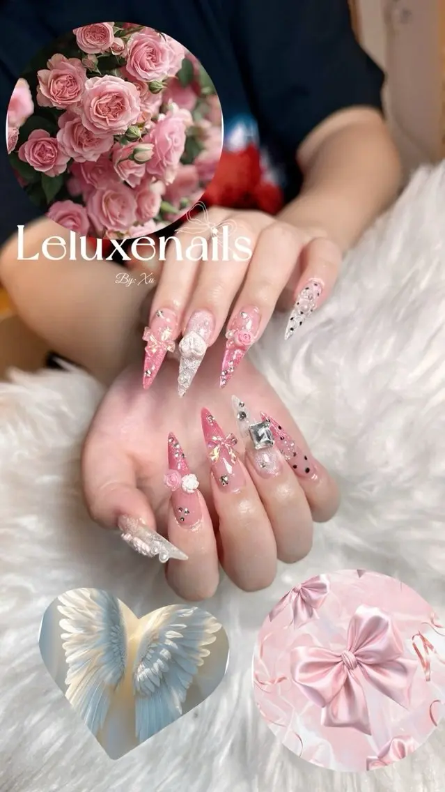 ネイル キラキラネイル le luxe nailsのネイルデザイン