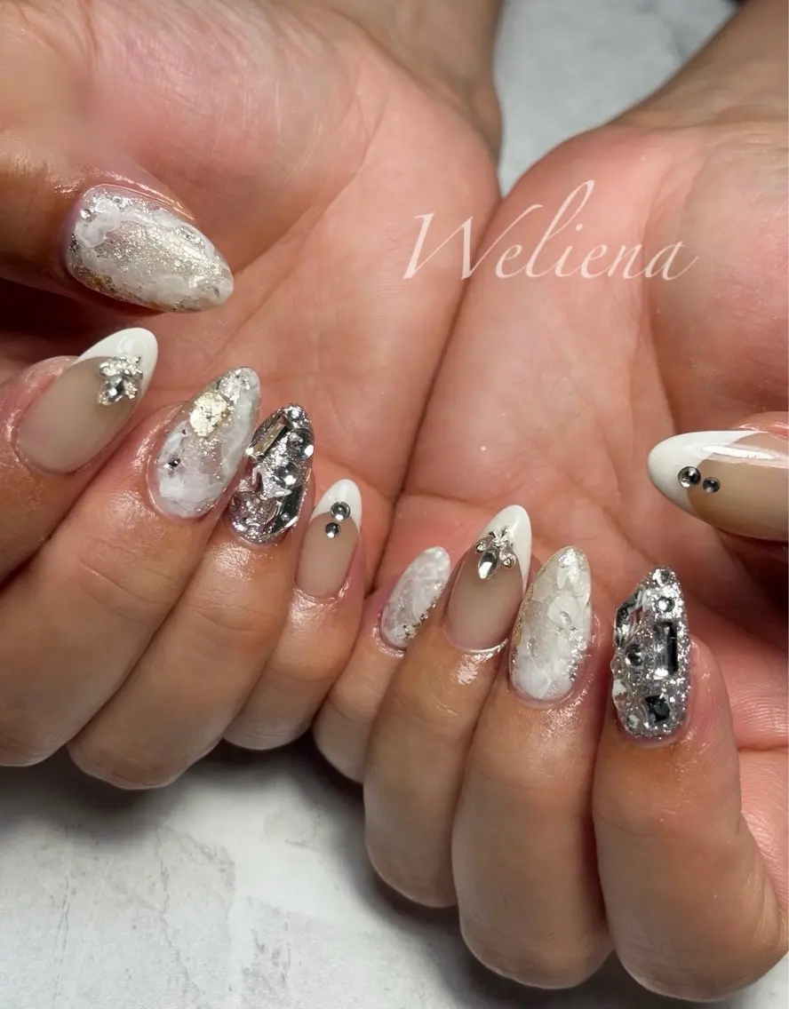 ネイル ホワイト nail salon Welinaのネイルデザイン