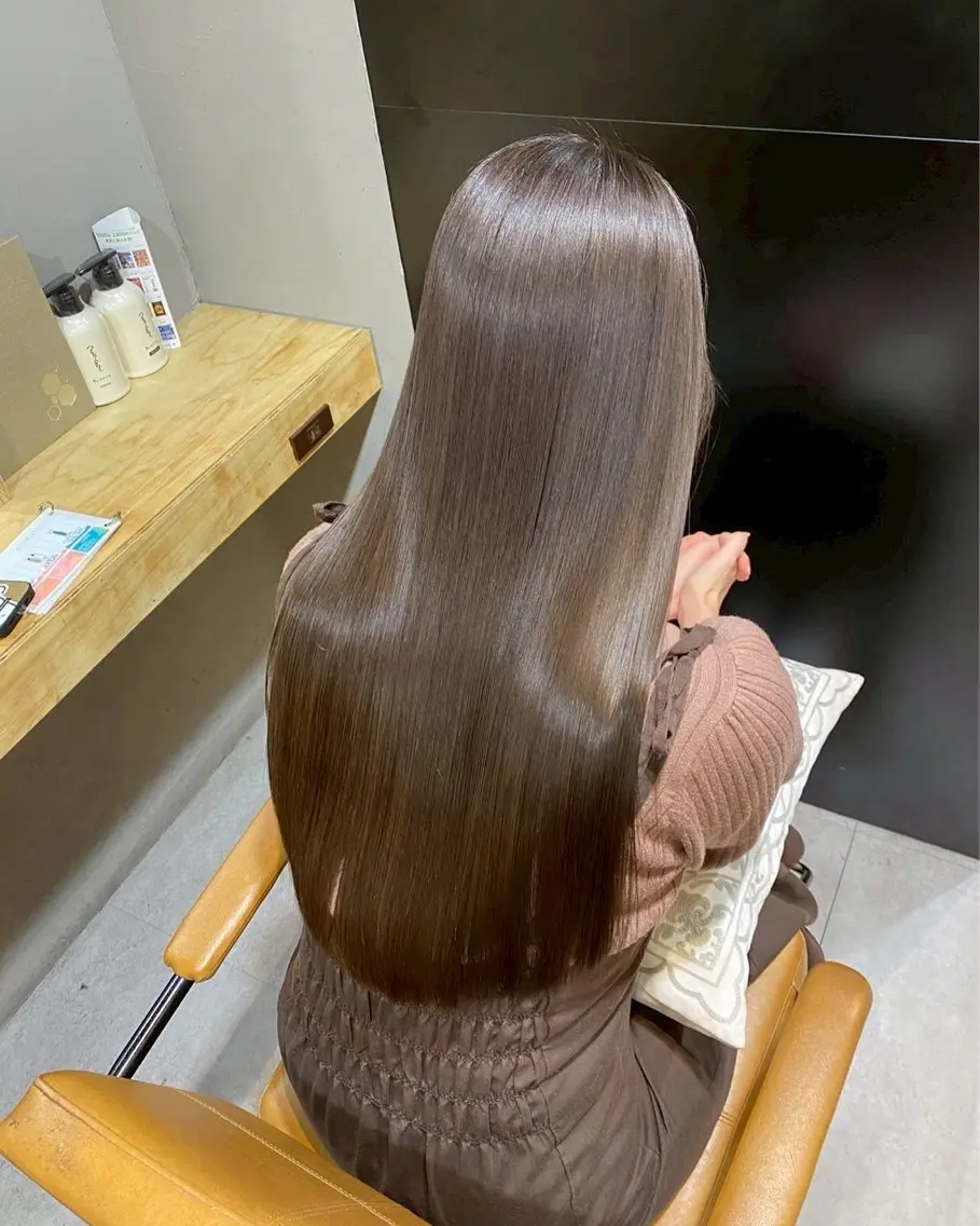 【ミニモ限定価格✨】髪質に合わせた酸性ストレート＋質感upトリートメントの写真