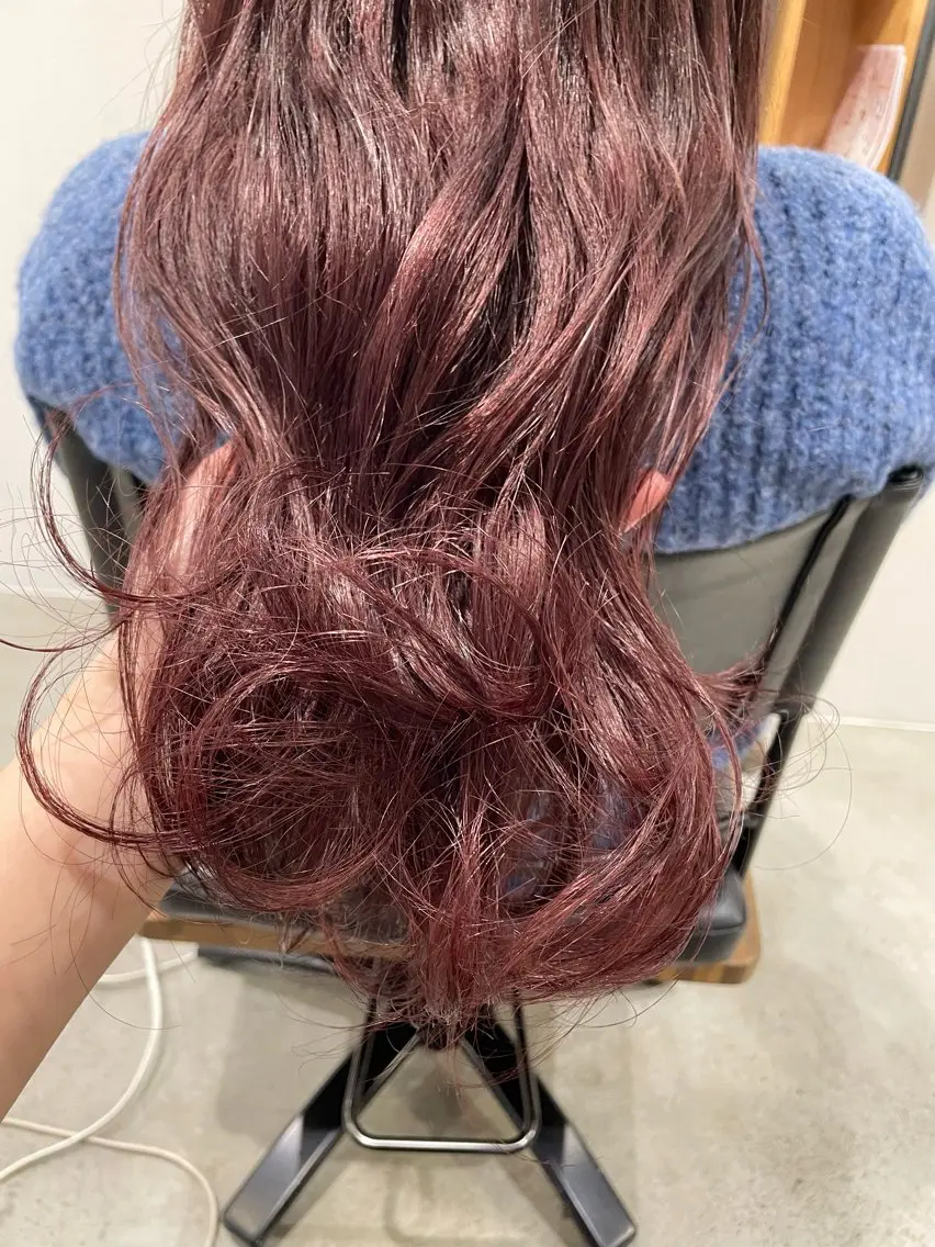ロング カラー ブリーチ ブリーチなしカラー ピンクカラー カット ヘアカラー トリートメント 平澤 萌香のその他イメージ