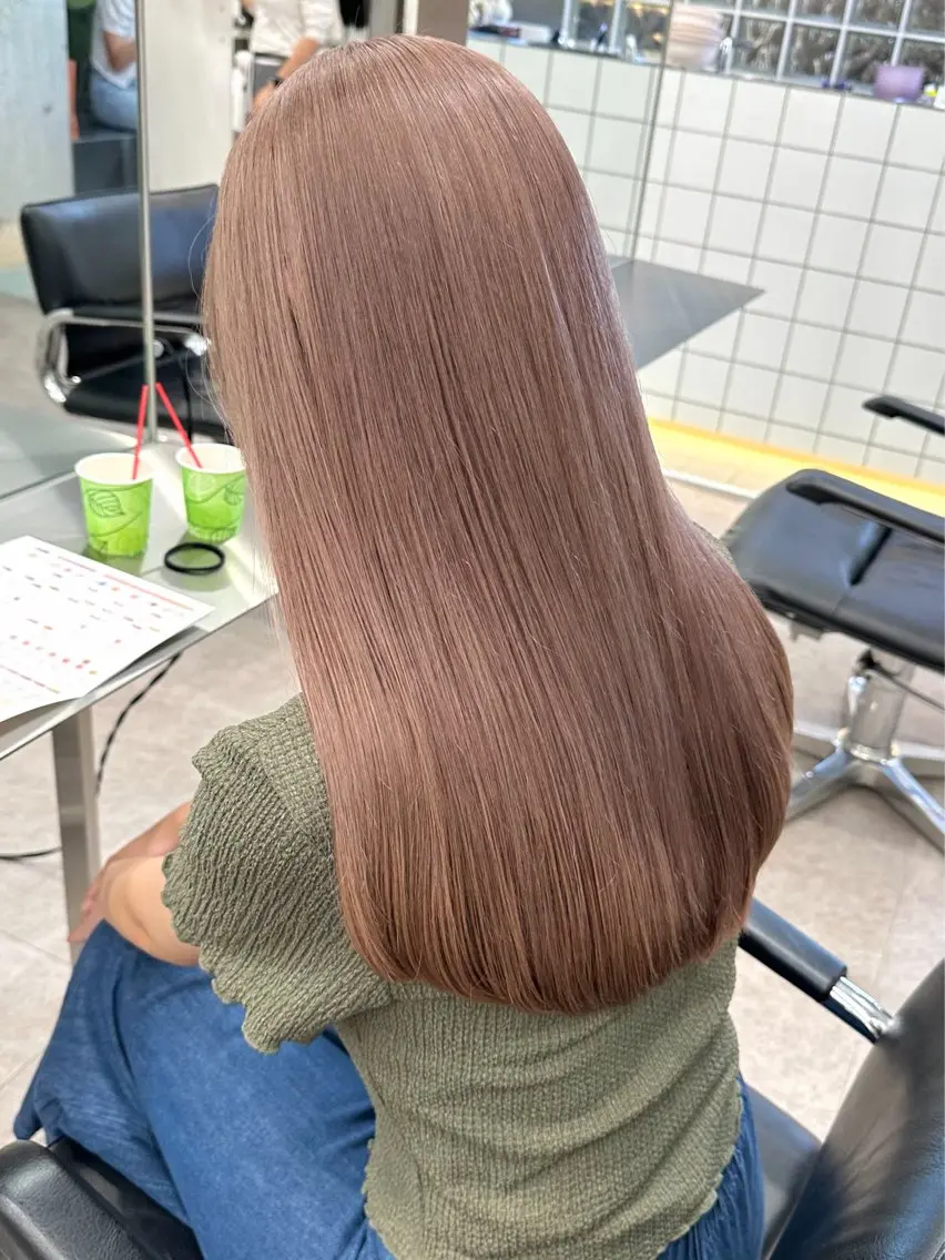 ロング ヘアカラー ミルクティーベージュ レイヤー/あげは🎀のヘアスタイル
