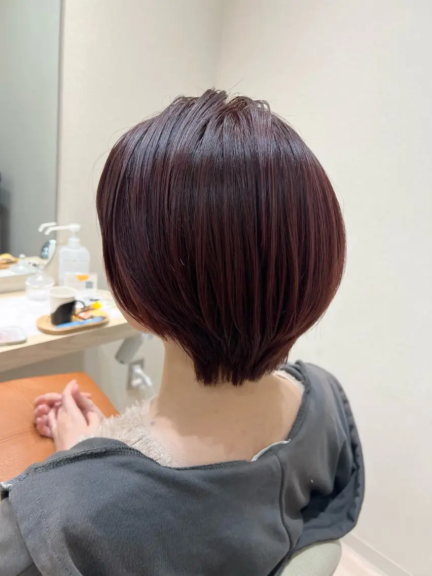 ショート カラー ショートボブ パープルカラー レッドカラー ボブ ショートヘア カット ヘアカラー トリートメント ✨🌿大人可愛い愛さ れhair🌿✨松本のヘアスタイル