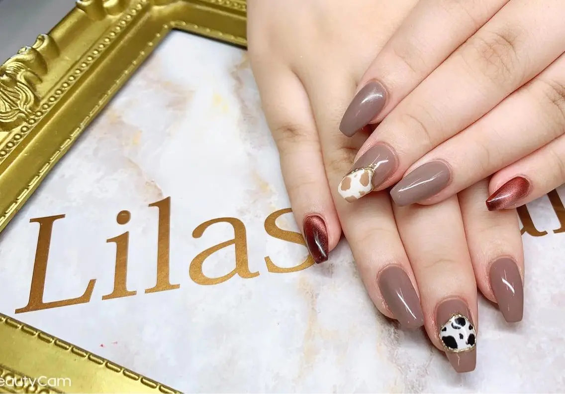 ネイル ジェルネイル ハードジェル ロングネイル マグネットネイル ミラーネイル Lilas Nailのネイルデザイン