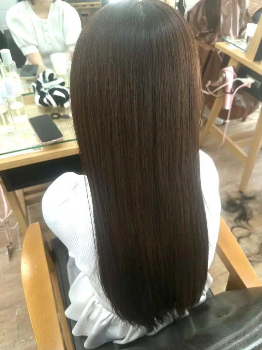 カラー ブリーチ ブラウンカラー 中嶋 優海のヘアスタイル