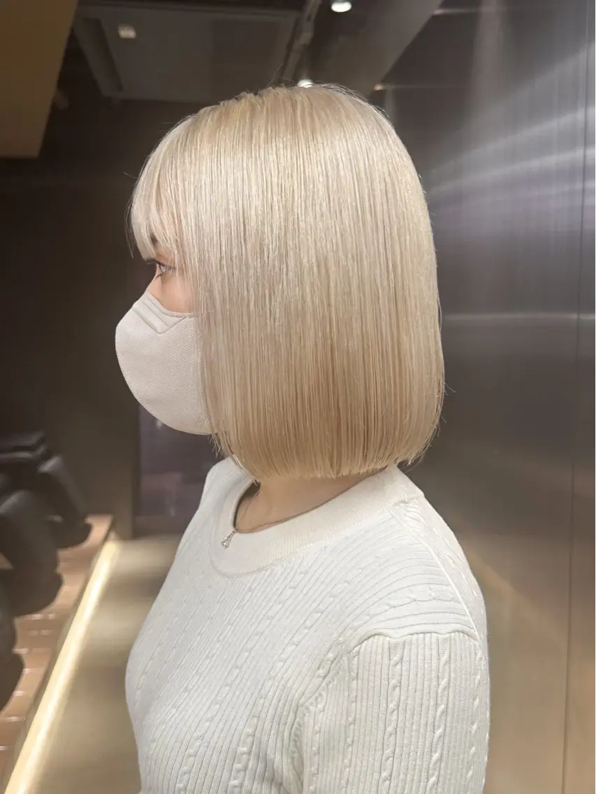 ショート カラー ブロンド ホワイトブロンド ボブ ヘアカラー トリートメント 鈴木/ボブ/ ミルクティー/ピンクのヘアスタイル