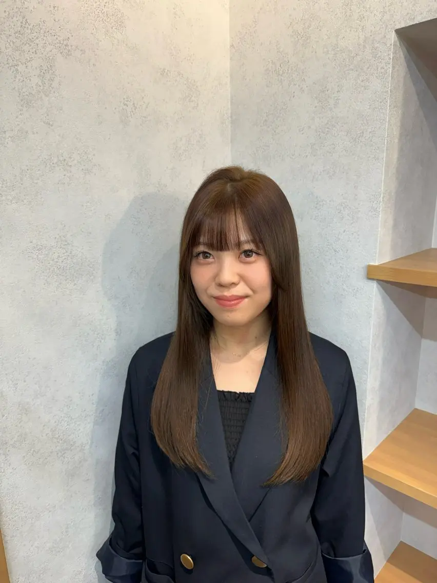 ロング カラー ブリーチ 透明感カラー ブリーチなしカラー ヘアカラー トリートメント yui ベージュ系 カラー/パーマのヘアスタイル