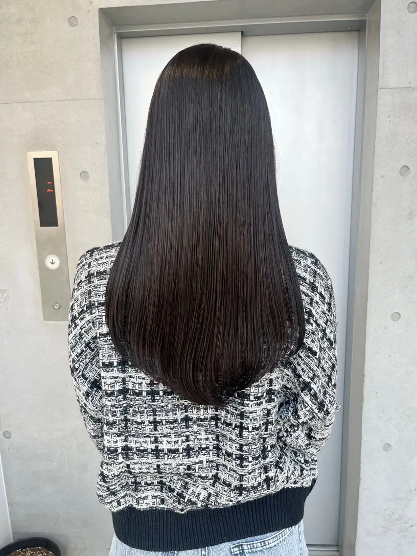 ロング カラー パーマ ヘアアレンジ カット ヘアカラー トリートメント ヘアセット 透明感/オリーブ/ グレージュ/YUKAのヘアスタイル