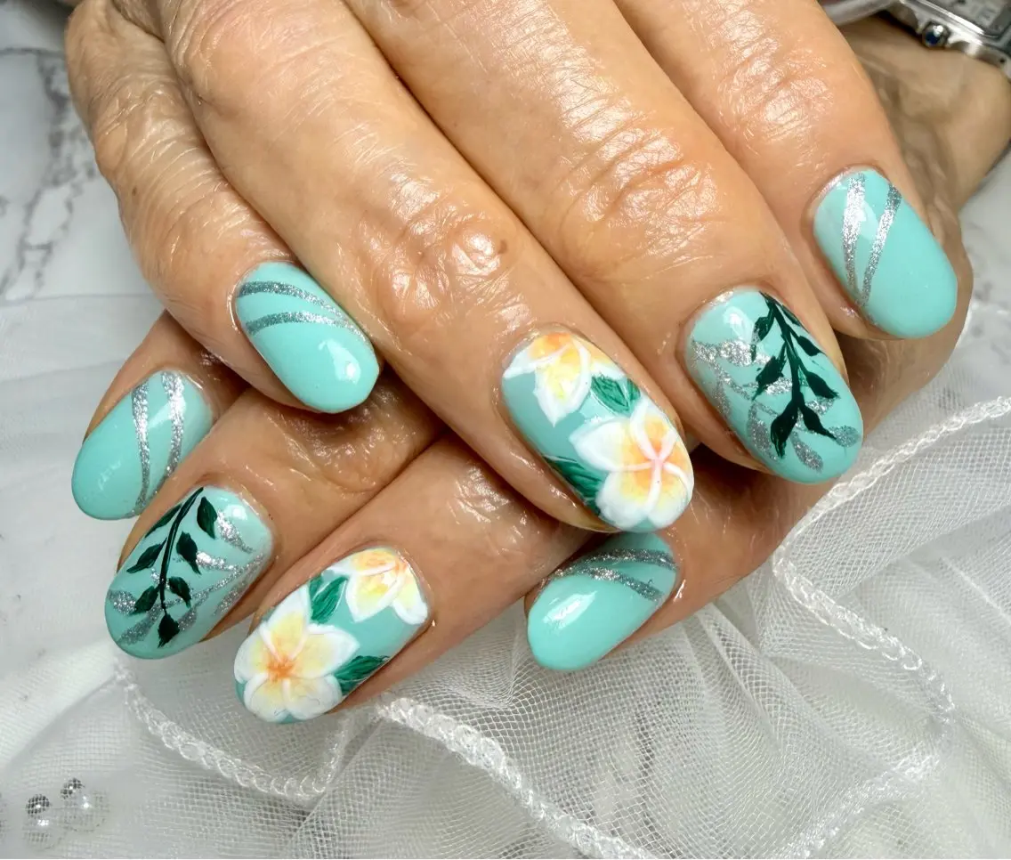 ネイル アニマル柄 アートネイル チークネイル フラッシュネイル フラッシュマグ Mai’s nailのネイルデザイン