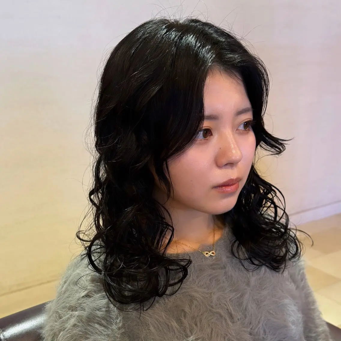 ミディアム パーマ ミディアムパーマ 韓国風ヘア デジタルパーマ 韓国風パーマ🌿コテ 巻き風パーマ/るいのヘアスタイル