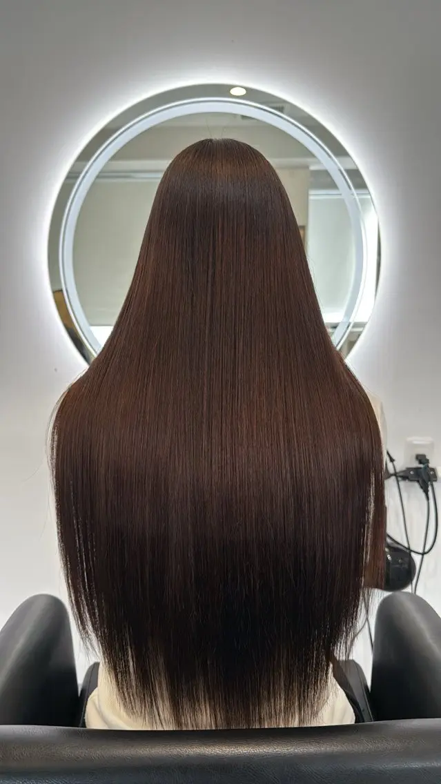 ロング 縮毛矯正 ヘアカラー 縮毛矯正 トリートメント 日髙 椿のヘアスタイル
