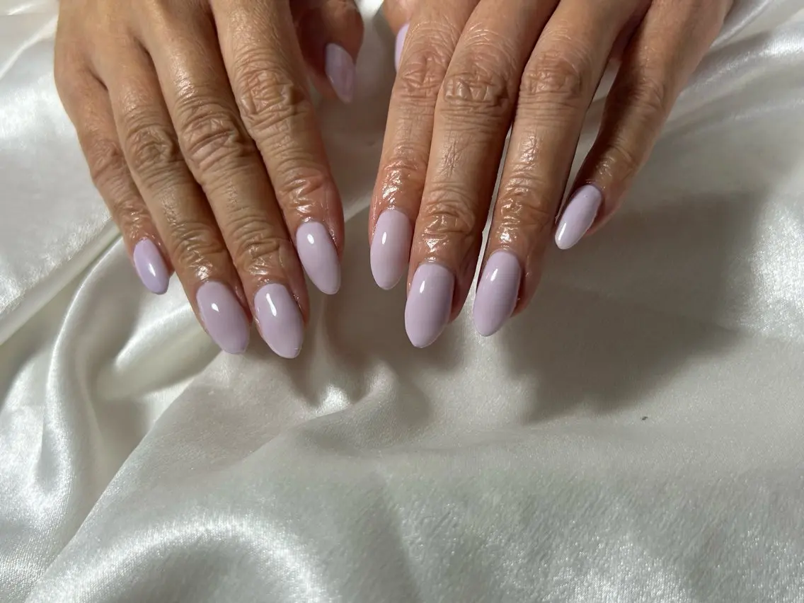 ネイル オーロラネイル フットネイル フレンチネイル ジェルネイル マグネットネイル ハンドネイル mogunail &blowのネイルデザイン