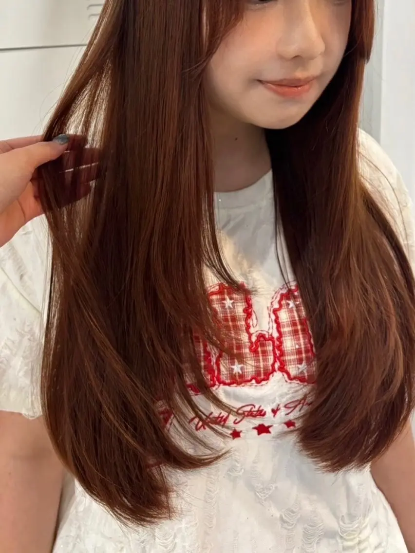 【モデル限定‼️】カット＋艶カラー＋髪質改善系トリートメントの写真