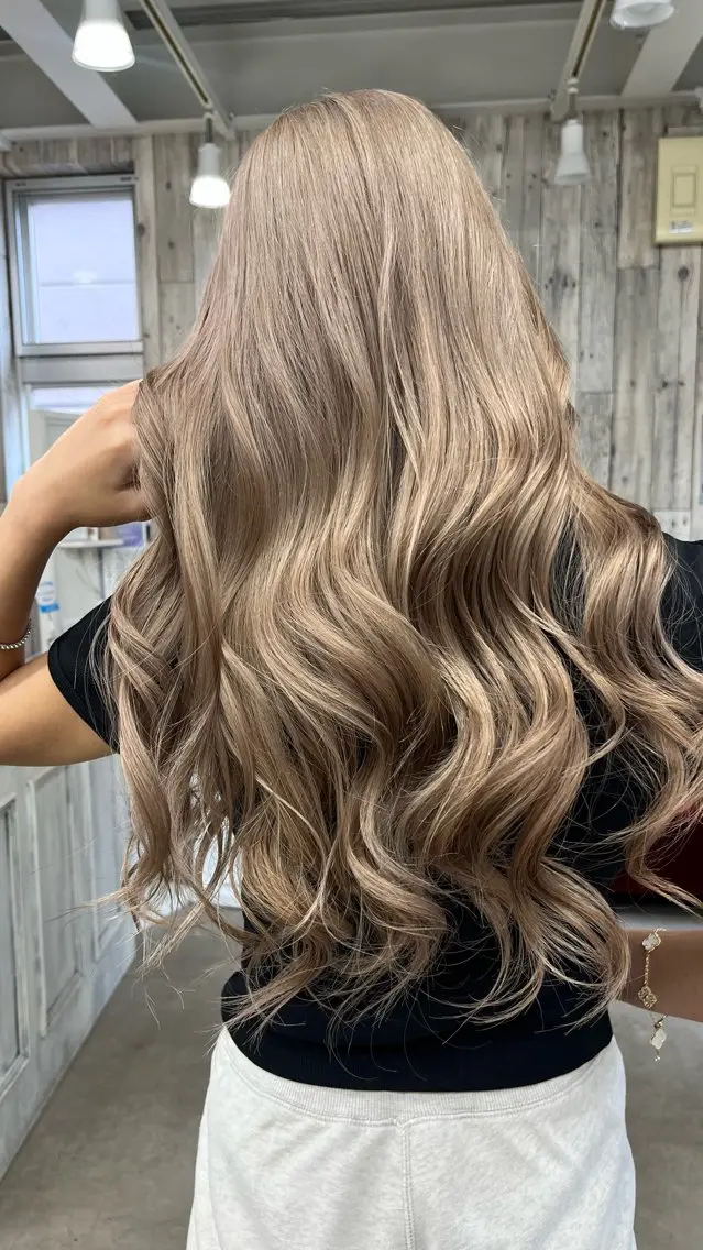 ロング ヘアカラー 中道 晶のヘアスタイル