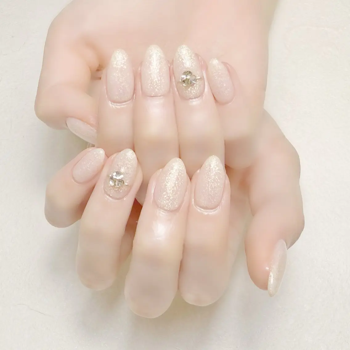 ネイル アートネイル オフィスネイル ワンカラーネイル シンプルネイル 春ネイル rouse nail RISATOのネイルデザイン