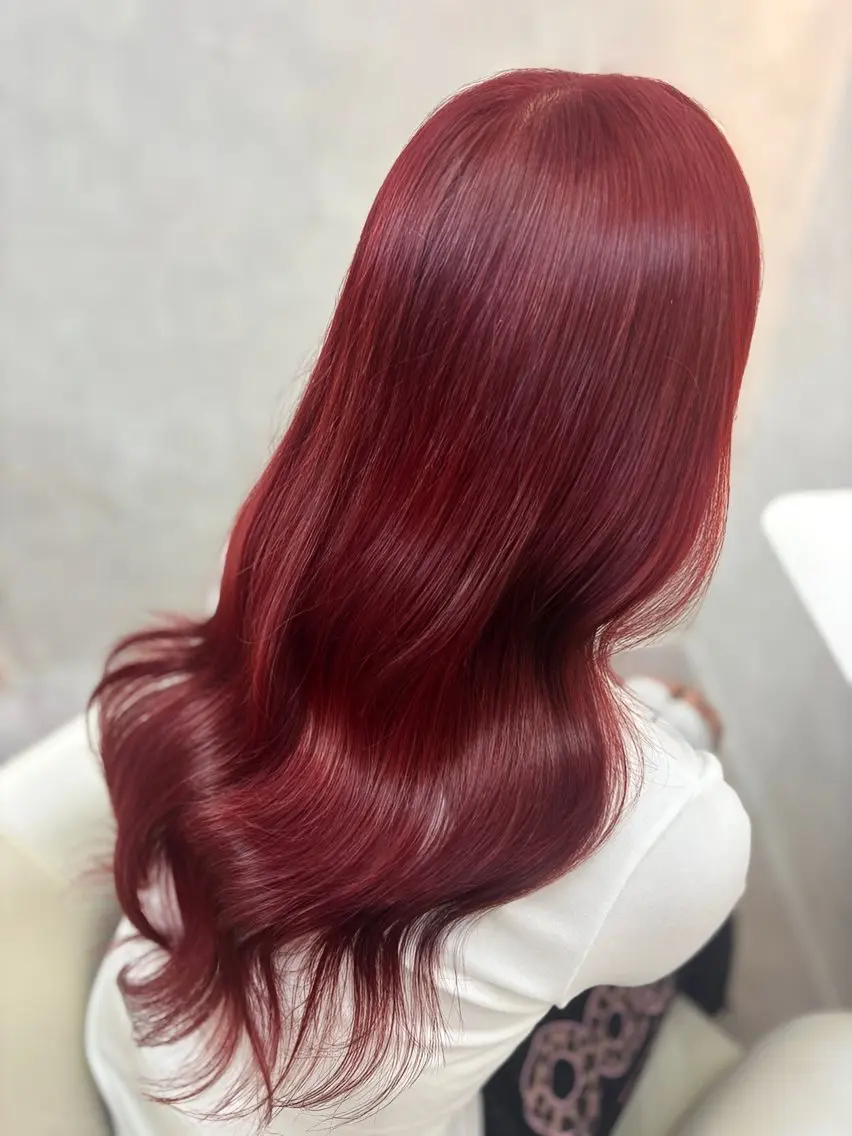 ロング カラー レッドカラー 🎀asumi🍓 モデル様募集中🎀のヘアスタイル