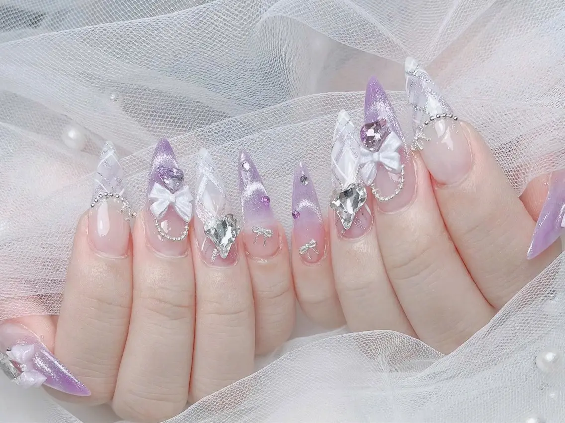 ネイル チークネイル 長さ出し フレンチネイル ジェルネイル ガーリー ハンドネイル Sora nail 長さ出し専門店のネイルデザイン