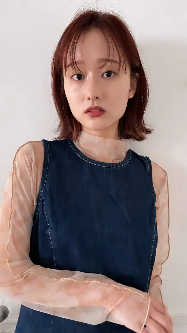 ミディアム カラー 久門 未来のヘアスタイル