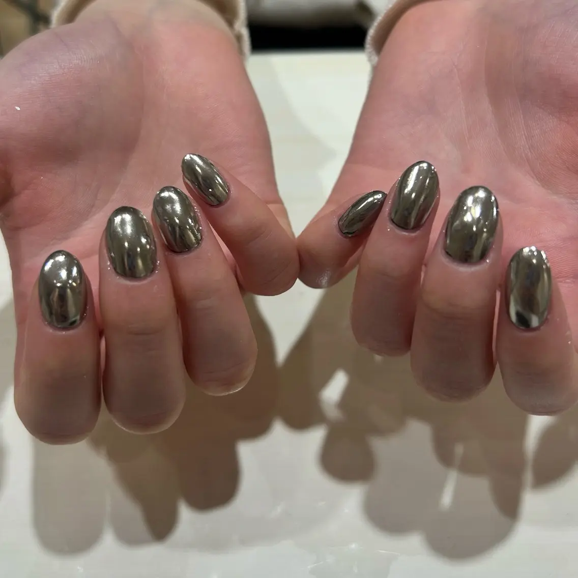 ネイル ゴールド ミラーネイル シルバー She nail TAKENAKAのネイルデザイン